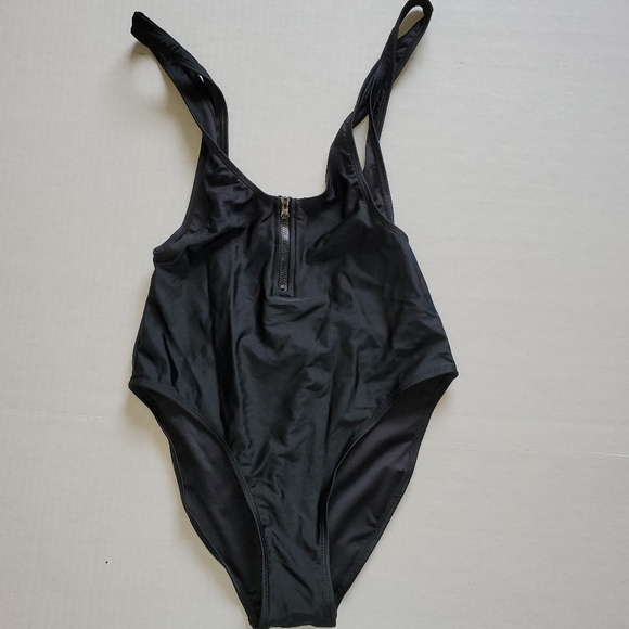 NEW Nasty Gal Front Zipper One Piece Swimsuit 2 - Picture 1 of 3